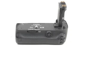 Canon BG-E11 Battery Grip for EOS 5D Mark III 5DS & 5DS R (GOOD CONDITION) *166 - Picture 1 of 4