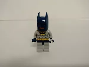 LEGO Batman Blu Scuro Tipo 2 Minifigure DC Comics Super Heroes sh025a - Foto 1 di 6