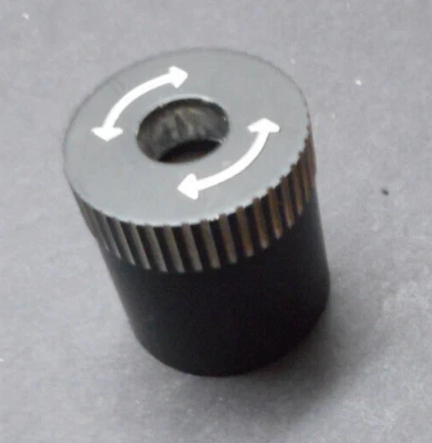 DUAL 1218 TURNTABLE - COUNTERWEIGHT - PARTING OUT - Image 1 of 4