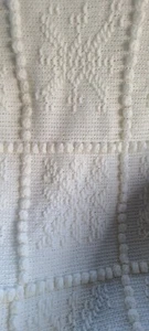 Crochet Bobbles White Colord Decorative Blanket Snowflakes 70" L X 62" W - Picture 1 of 9