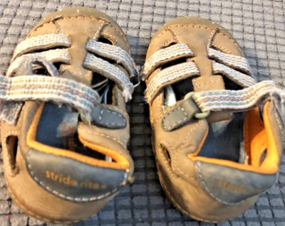 Stride Rite Infant Boy Shoes Size 3.5 - Image 1 of 3