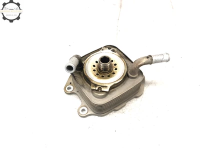 2011-2020 INFINITI QX80 QX56 5.6L V8 ENGINE OIL COOLER OIL FILTER HOUSING OEM Foto 1 de 4