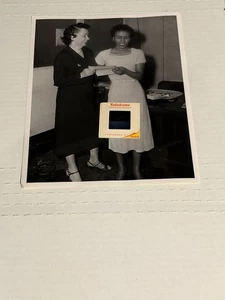 Foto Afroamerikanerin Dame US Army Inventory Division 1958 Columbus Ohio Peggy - Bild 1 von 2