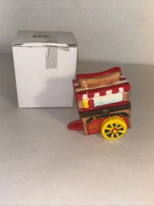 Hot Dog Wagenständer aufklappbar Schmuckkästchen mit Miniatur Hot Dog innen ~ OVP! - Bild 1 von 20