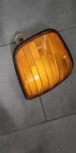 Turn Signal Indicator Light Front RIGHT for Mercedes W126 S-Class NICE USED ITEM - Picture 1 of 8