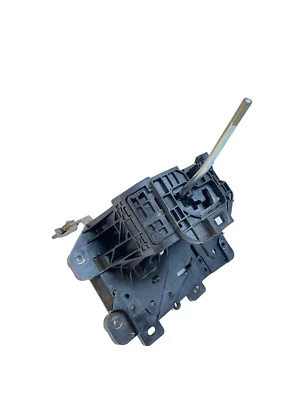 Lexus IS250 2014-2015 transmisión selector de marchas de piso palanca de cambios OEM  Foto 1 de 4