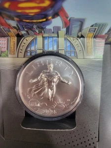 Comic Art 2.5 Ounce Silver Medal – Batman™ - Picture 1 of 9