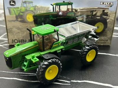 ERTL 1:64 John Deere 4920 Dry Box Spreader Diecast Model--Silver Special Edition - Image 1 of 4
