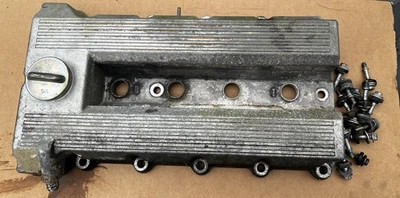 1991-1992 BMW E30 E36 318i M42 4 cilindros tampa de válvula de cabeça de cilindro de fábrica fabricante de equipamento original - Imagem 1 de 2