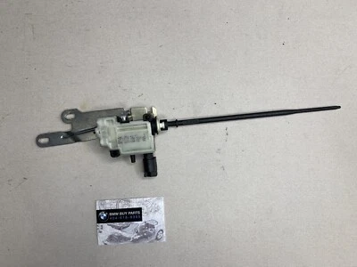 2008-2014 BMW X6 E71 FUEL FILLER GAS TANK DOOR OPEN RELEASE ACTUATOR OEM 7190533 Foto 1 de 3