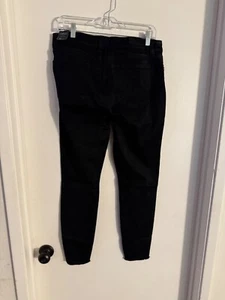 Women NWT KUT Black, zip up, Carlo skinny ankle pants. Size 12, - Picture 1 of 2