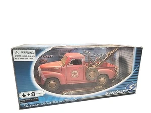 Solido Chevrolet TEXACO Tow Truck Pickup 1:18 Die Cast Model Car - Picture 1 of 5