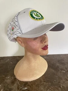 NWT Oregon Ducks Rose Bowl ML Baseball Hat Football Adjustable Zephyr Brand - Picture 1 of 18