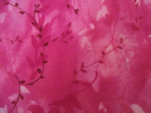 5 YDS LEAF IMPRESSIONS BY FABRI-QUILT SHADES OF PINKS 100% COTTON OOP - Picture 1 of 6
