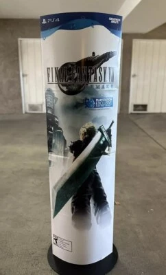 Final Fantasy 7 Remake Promocional Standee 60x20 Foto 1 de 2