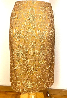 Skirt Vintage Valentino Lace Metallic Gold Guipure Couture Size 8 - Image 1 of 4