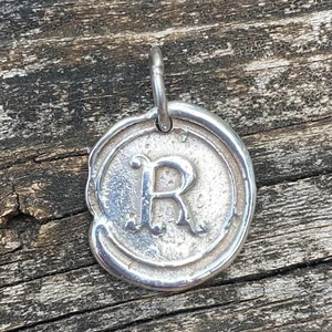 Waxing Poetic Round Initial Silver Charm Letter R - Picture 1 of 3