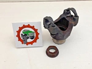 Ford ZF5 S5-42 5 Speed Manual Transmission Rear Output Yoke U Bolt Type - Picture 1 of 8