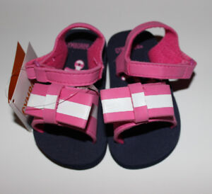 NWT Infant Girls GYMBOREE Anchor Pink Sandals Size 3-4