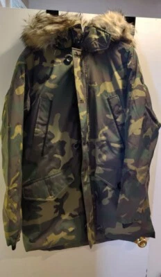 Jaqueta polo masculina nova com etiquetas Ralph Lauren M pele sintética com capuz camuflagem Parka MSRP $498 - Imagem 1 de 4