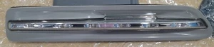 HOLDEN WM STATESMAN CAPRICE - LH Side LED Guard Indicator Repeater For Holden WM - Picture 1 of 3