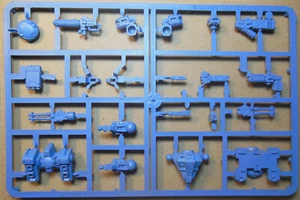 Xenos Army - Tau Empire - XV8 Crisis Battlesuit (a) - 2001 Sprue - Warhammer 40K - Picture 1 of 1