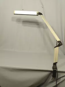 Lámpara de mesa Waldmann Klemm DTE 111 F Porsche Design - Imagen 1 de 10