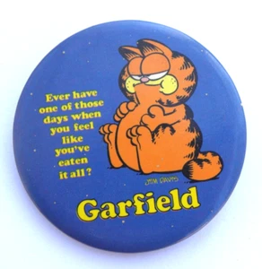 Vintage Garfield Cat Button Pin Bad Day Eaten it All Funny Novelty Pinback Davis - Picture 1 of 2