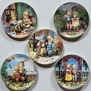 Vintage Hummel Little Companions Plates Lot Of 5 - Picture 1 of 11
