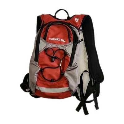 Coleman Revel 8L 徒步背包 骑自行车 徒步旅行 - 无水膀胱 — 第 1/4 张图片