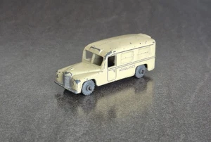 Matchbox: Daimler Ambulance, Model No 14. Vintage. Fair Condition. No Box. - Picture 1 of 9