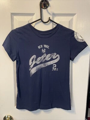 Camisa azul pequeña Derek Jeter New York Yankees All Time Hits Leader para mujer Foto 1 de 2