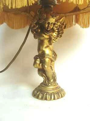 Ravissante petite lampe de chevet en résine avec angelot - Photo 1/4