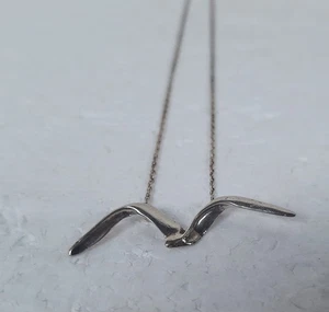 Silver Flying Soaring Seagull Bird Necklace Chain - Picture 1 of 6