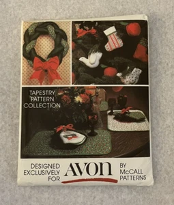 McCall's 5380 diseños artesanales navideños para colección de patrones de tapices Avon sin cortar - Imagen 1 de 2