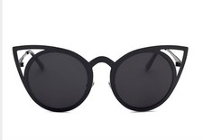 NEW Quay Black Invader Cateye Cutout Sunglasses