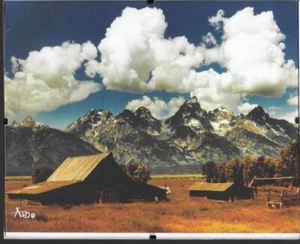 Calendario Grand Teton 2022 frontal 8X10 "Moulton Barn 1980's" foto enmarcada por Abi - Imagen 1 de 5