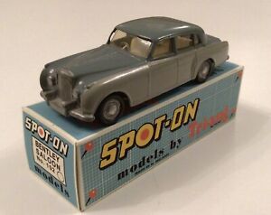 Triang Spot-On Cars - 102 Boxed Bentley Saloon in Two Tone Grey ( Near Mint )