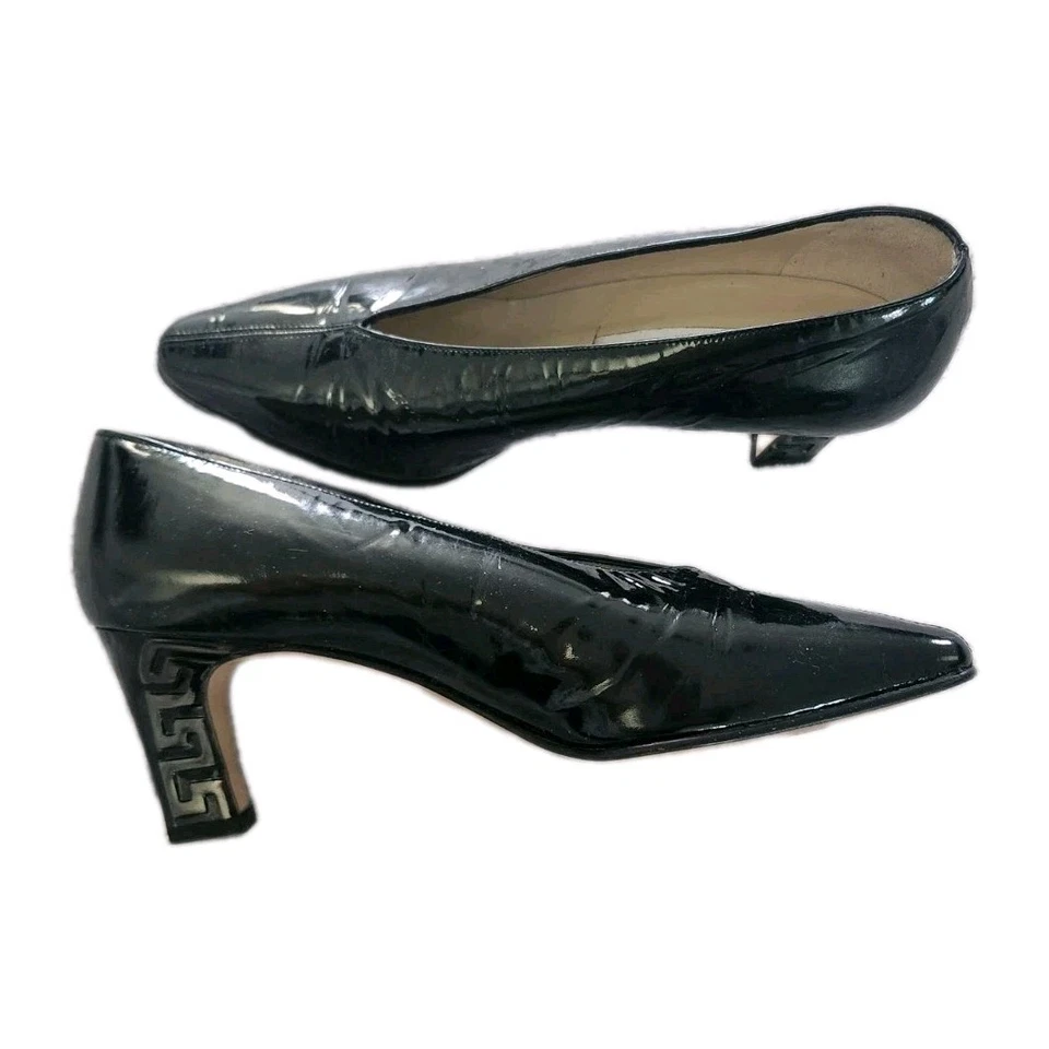 Bally $790 Vintage Patent Leather Pointy Toe Heels Size 37.5 (6.5-7) Black - Image 1 of 4