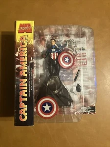 Figura de acción Bucky Cap Unmasked Select Toys Marvel Select NUEVO Capitán América - Imagen 1 de 4