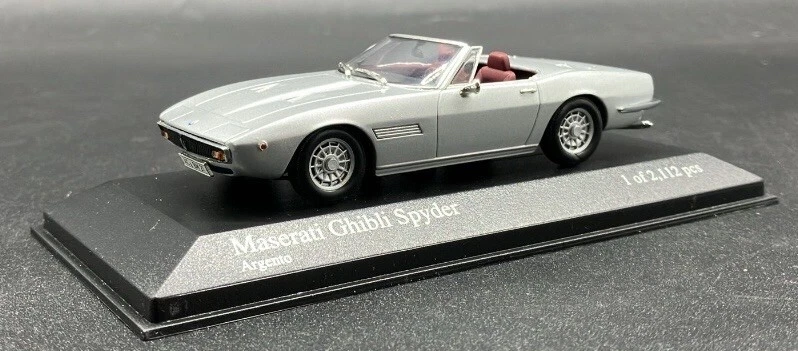Minichamps 1/43 Maserati Ghibli Spider 1969 Silver 400123331 - Image 1 of 4