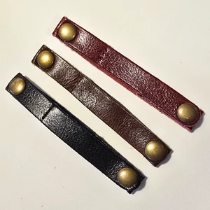 3 Leder & Messing Kabel Kordel Halter Verpackung Organizer Gurt Druckknöpfe rot braun schwarz - Bild 1 von 7