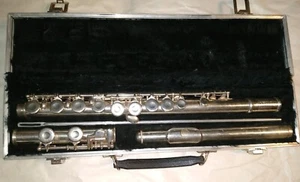 Artley Symphony Flute, USA, Sterling Mouthpiece, with case, Good Condition. - Picture 1 of 7