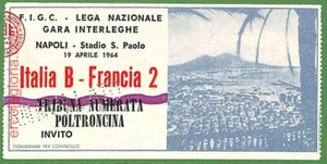 ZA2352 - Vecchio  BIGLIETTO PARTITA  CALCIO - 1964 : Italy vs France - Picture 1 of 1