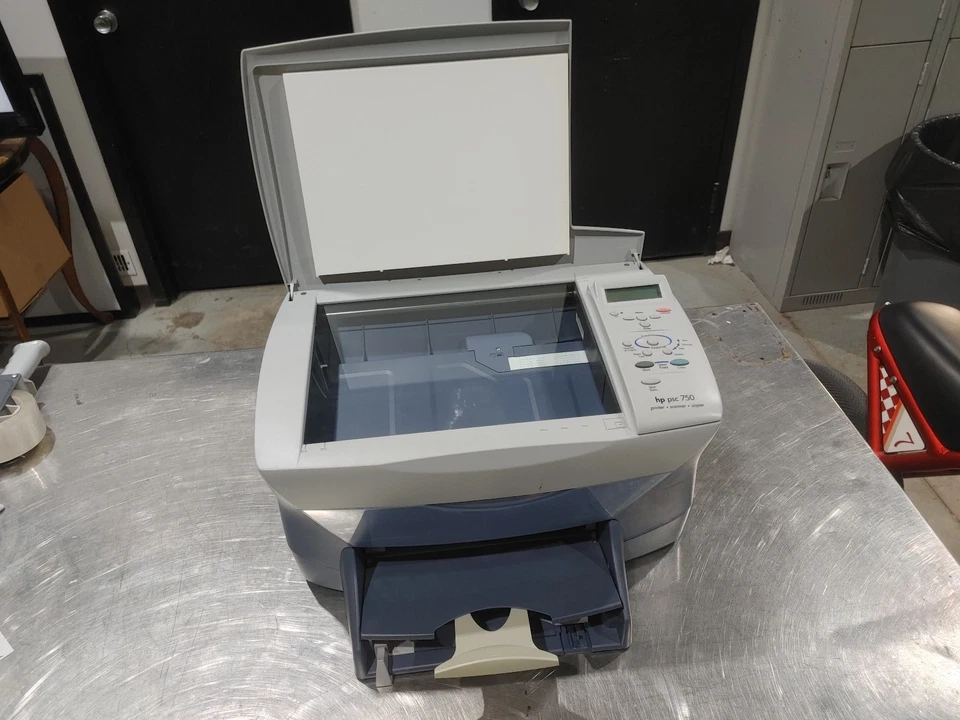 Good Condition HP PSC 750 All-in-one printer Tested Working Needs New Ink Grey - Image 1 of 4