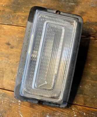 Señal de giro Dodge vintage OEM 77 78 Lil Red Express años 70 Power Wagon Foto 1 de 4