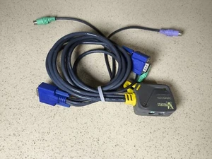 Newlink KVM 2 Way Switch NLKVMP2PC - Picture 1 of 5