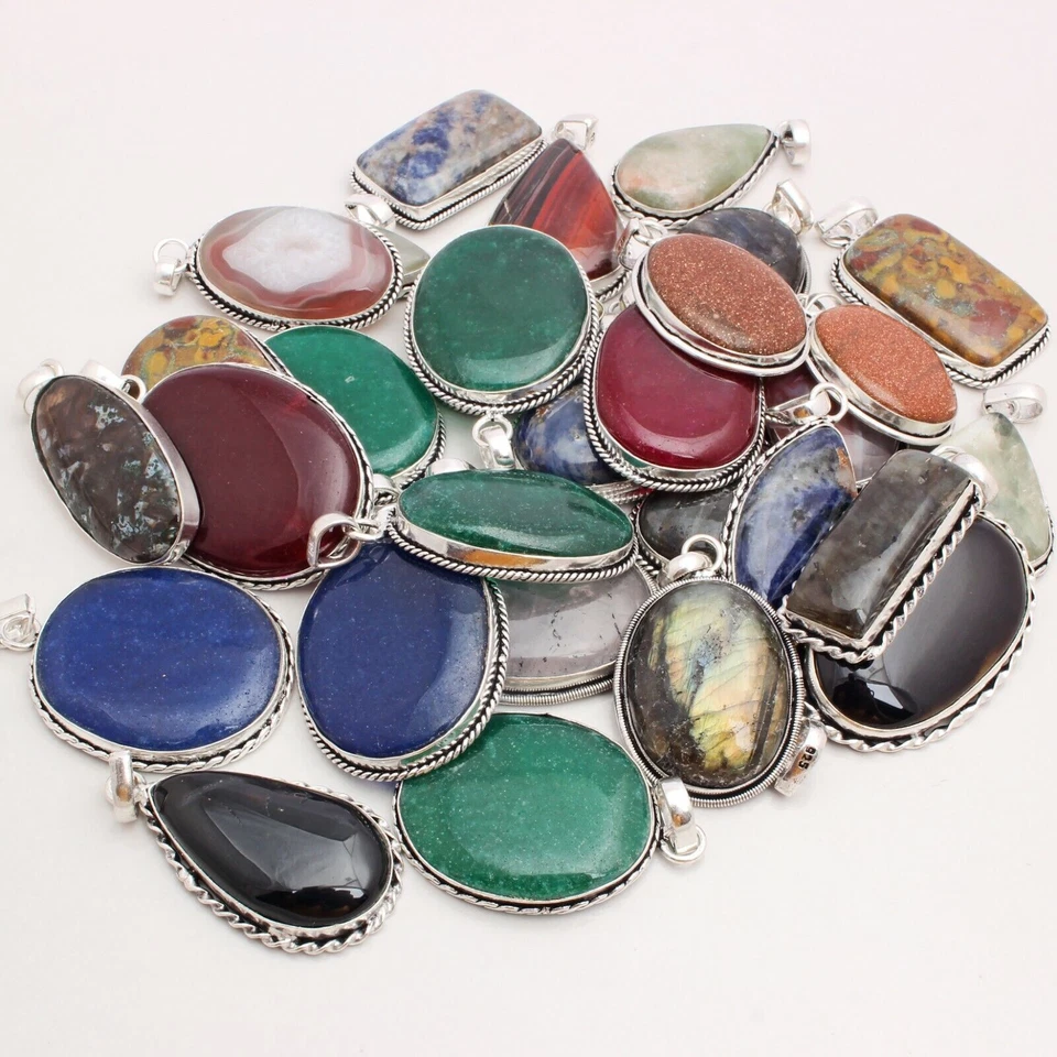 Дизайнерский кулон ручной работы с покрытием из стерлингового серебра 925 пробы с солнечным камнем и смесью - Изображение 1 из 4