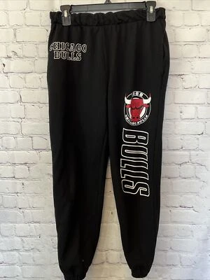 NBA Women's M Black Chicago Bulls Print Elastic Waist   Sweatpants - Image 1 of 4