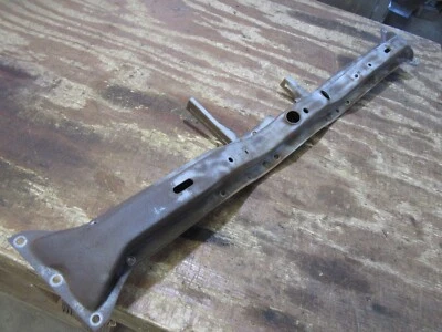 Chevrolet Belair 210 1953 1954 cuadro trasero transmisión automática travesaño Foto 1 de 2